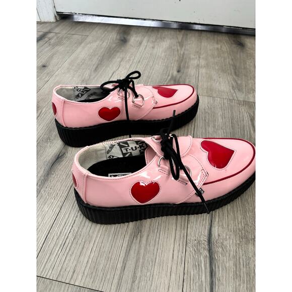NWOT TUK pink heart creeper shoes size W 11/ M 9 - Picture 5 of 7